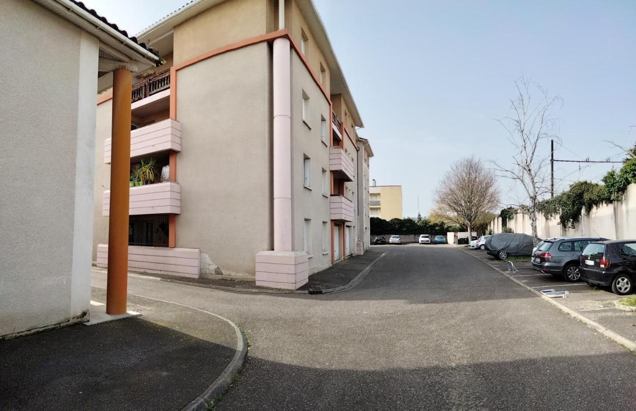 Grand T3 avec clim, parking et terrasse privative - Agen Leilighet Eksteriør bilde